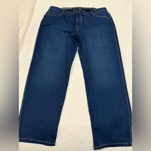 Avenue straight leg denim jeans 24 average high rise